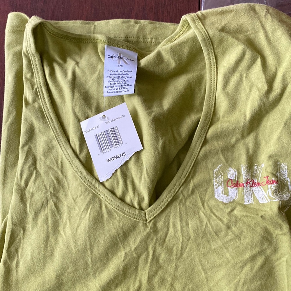Calvin Klein new size large tshirt